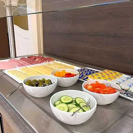Drei Kronen Hotel 3*