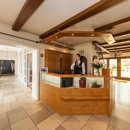Hotel Drei Kronen 3*